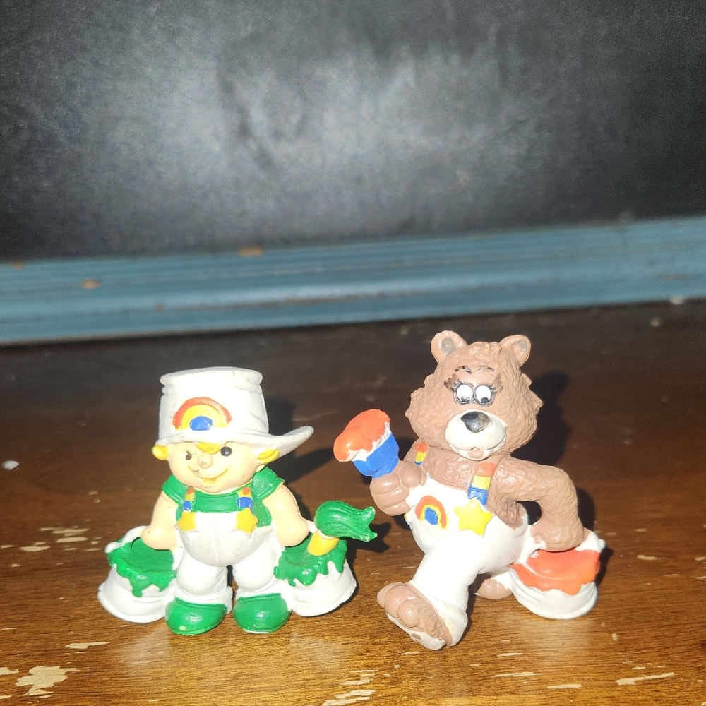 Care Bears Painter Bear & Friend Mini Figures - Brown, Green, White